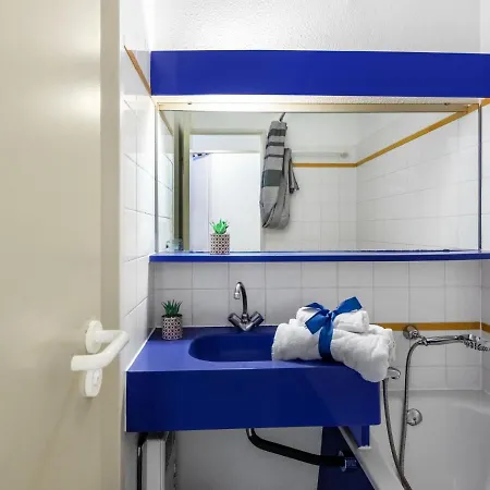 Apartment Le Village - C5 232 By Interhome