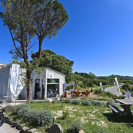 Apartment Le Village - C5 232 By Interhome