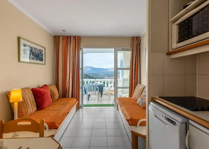 Le Village - C5 232 By Interhome Saint-Raphaël