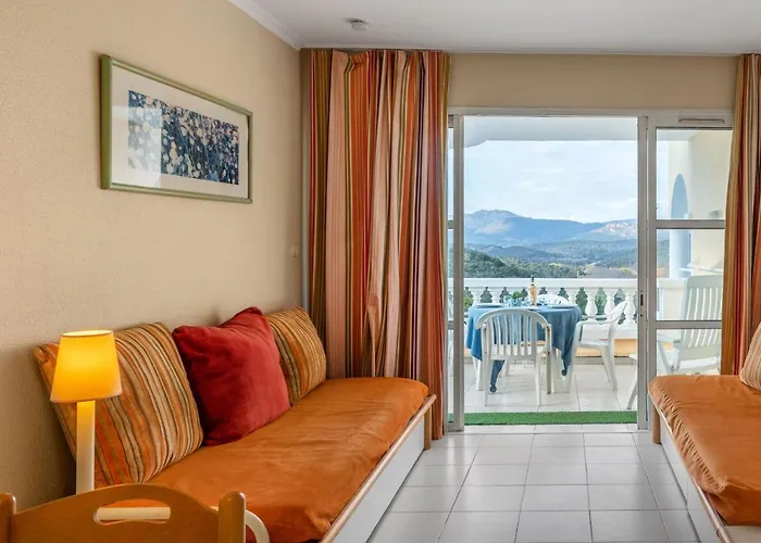 Le Village - C5 232 By Interhome * Saint-Raphaël